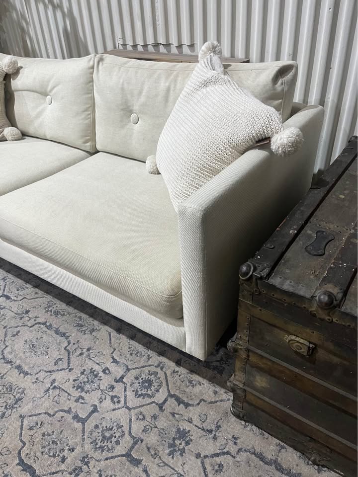 Article Sofa Two Seat Cream / Beige