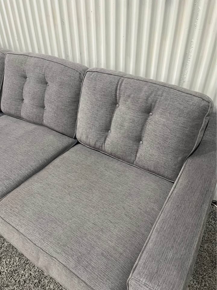 Roy's Sectional Sofa Couch - Reversible Chaise