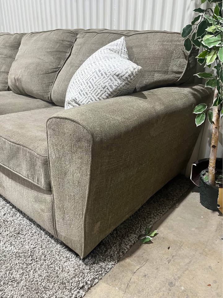 Ashley Furniture 2 Piece Sectional