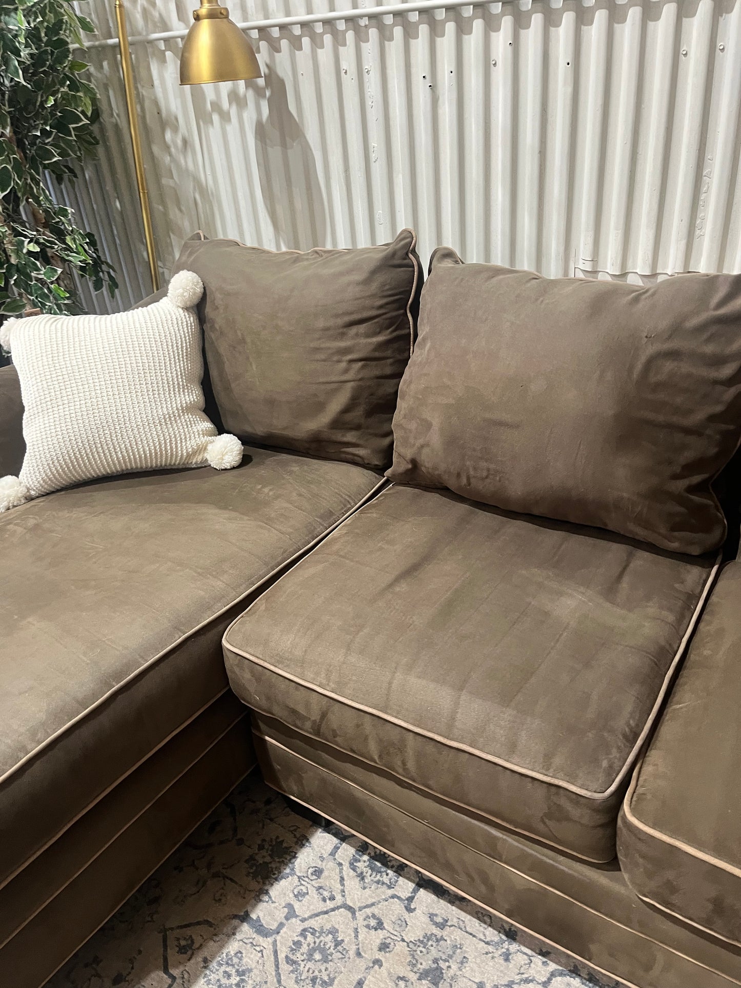 Cuddle Corner Sectional with Chaise Lounge