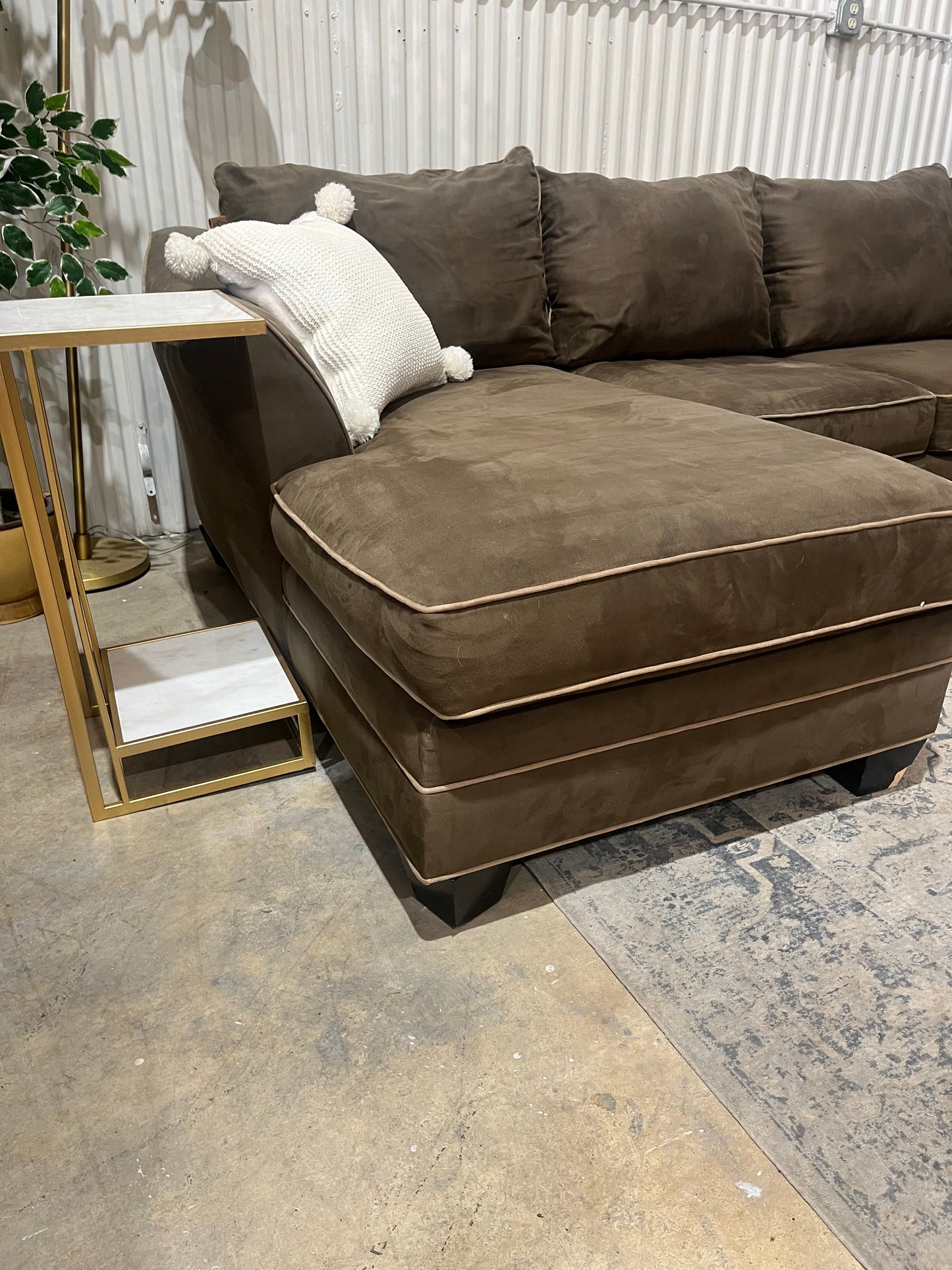 Cuddle Corner Sectional with Chaise Lounge