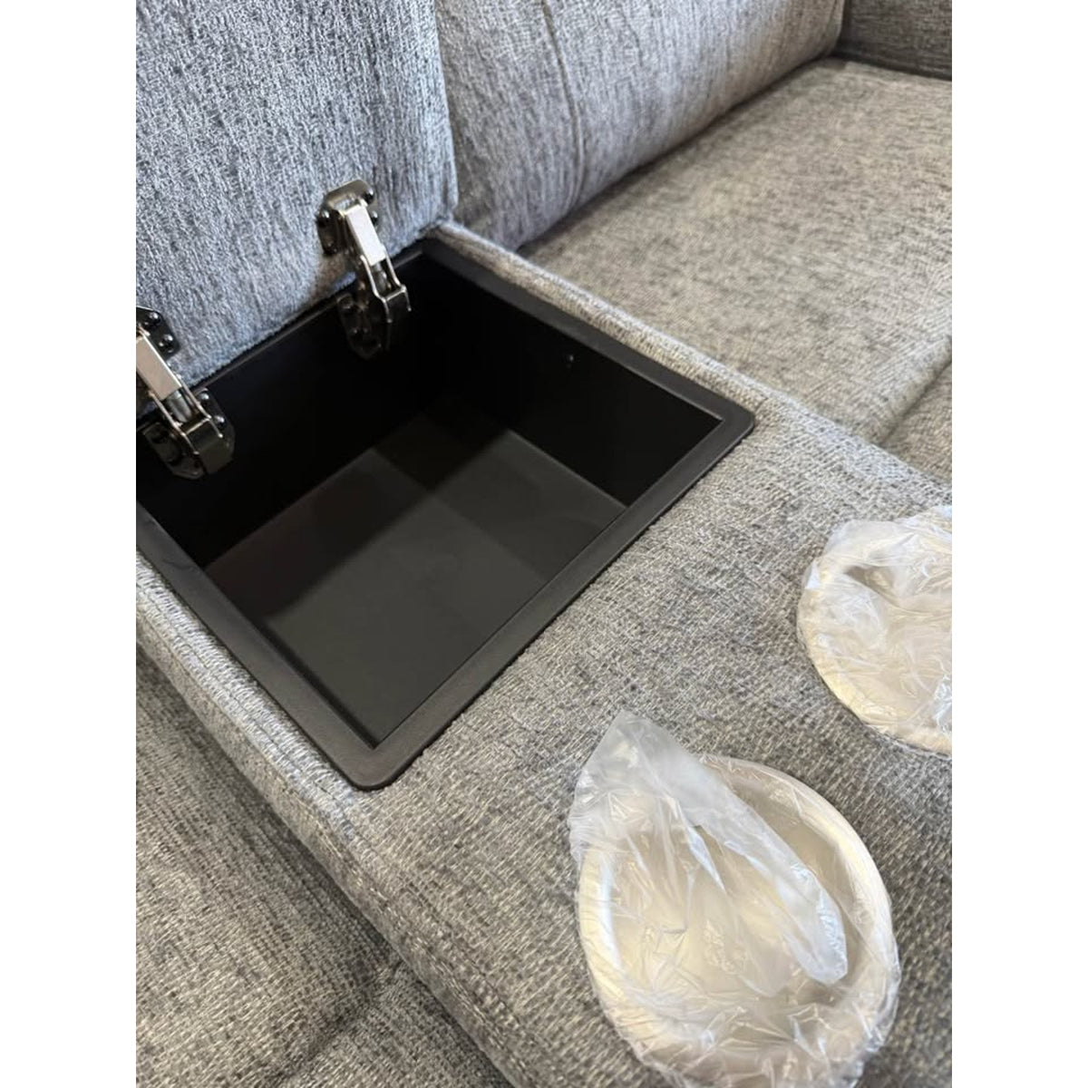 Gray Power Reclining Loveseat w/ Console – RETAIL $995 | NEW OPEN BOX | DELIVERY AVAILABLE