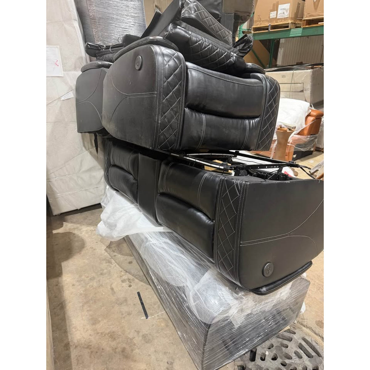 Black 4-Piece Power Reclining Living Room Set – $3,000+ Retail Value – Delivery Available