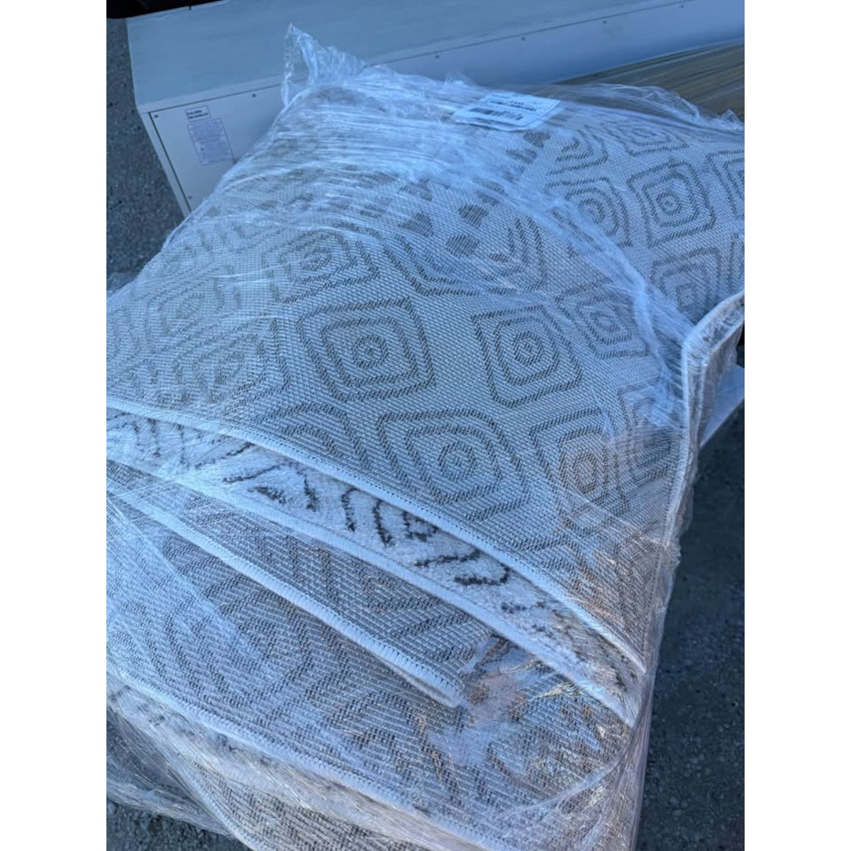 New Surya Freud 9’2” x 12’ Area Rug – $715 Retail – Delivery Available