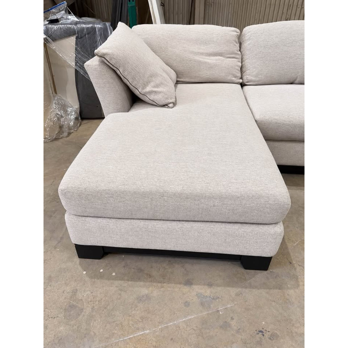 Macy’s Radley Sectional w/ Left Chaise + Pull-Out Sleeper – Cleaned & Comfy - Delivery Available
