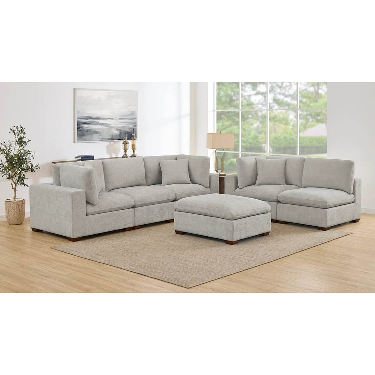 New open-box Thomasville Lowell 6-Piece Modular Sectional in Light Gray - Delivery Available