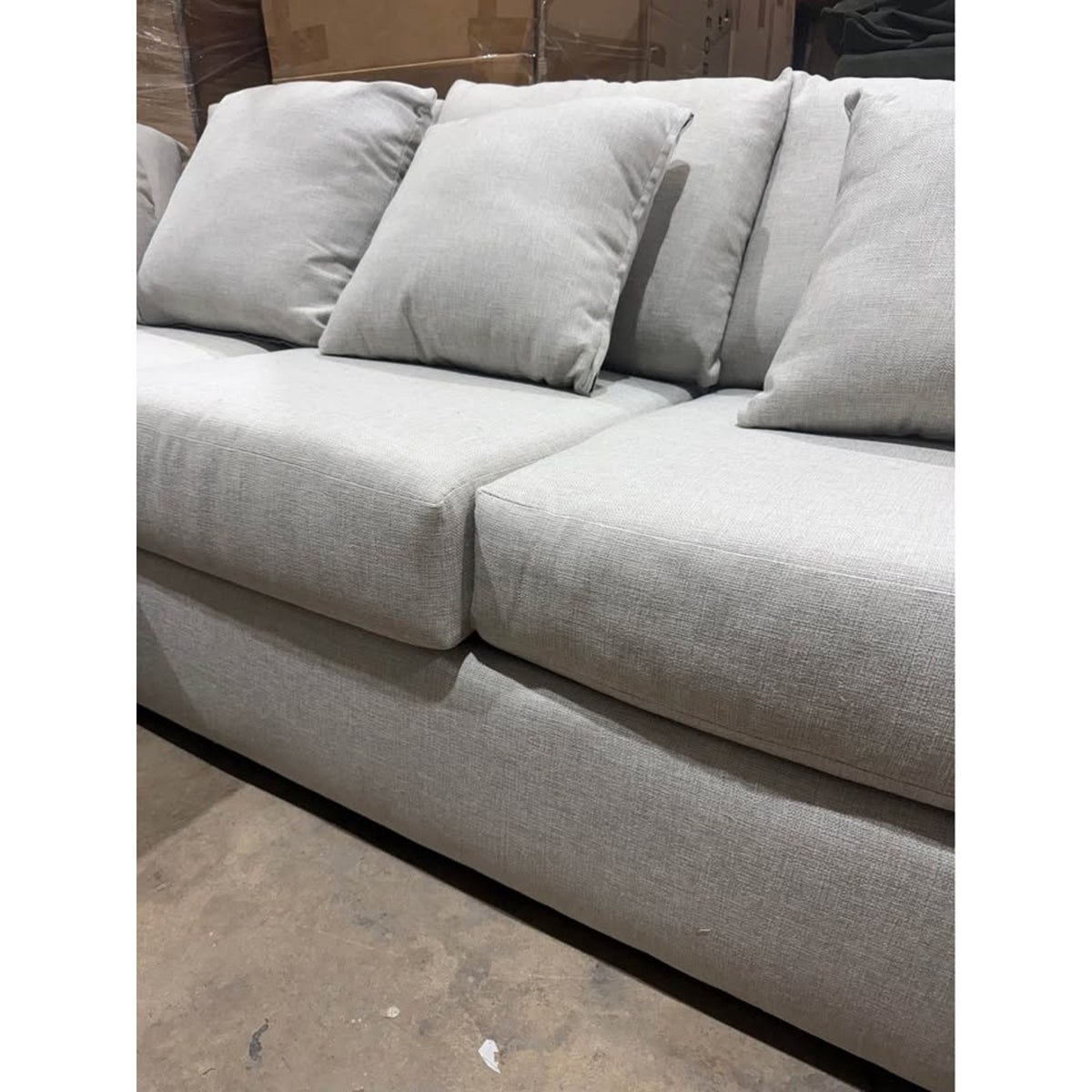 New Stone & Leigh Savannah Sectional – $4,102 Retail – Light Gray - Open Box – Delivery Available