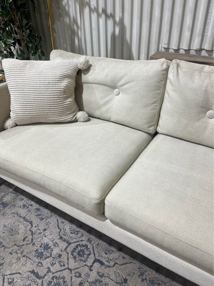 Article Sofa Two Seat Cream / Beige