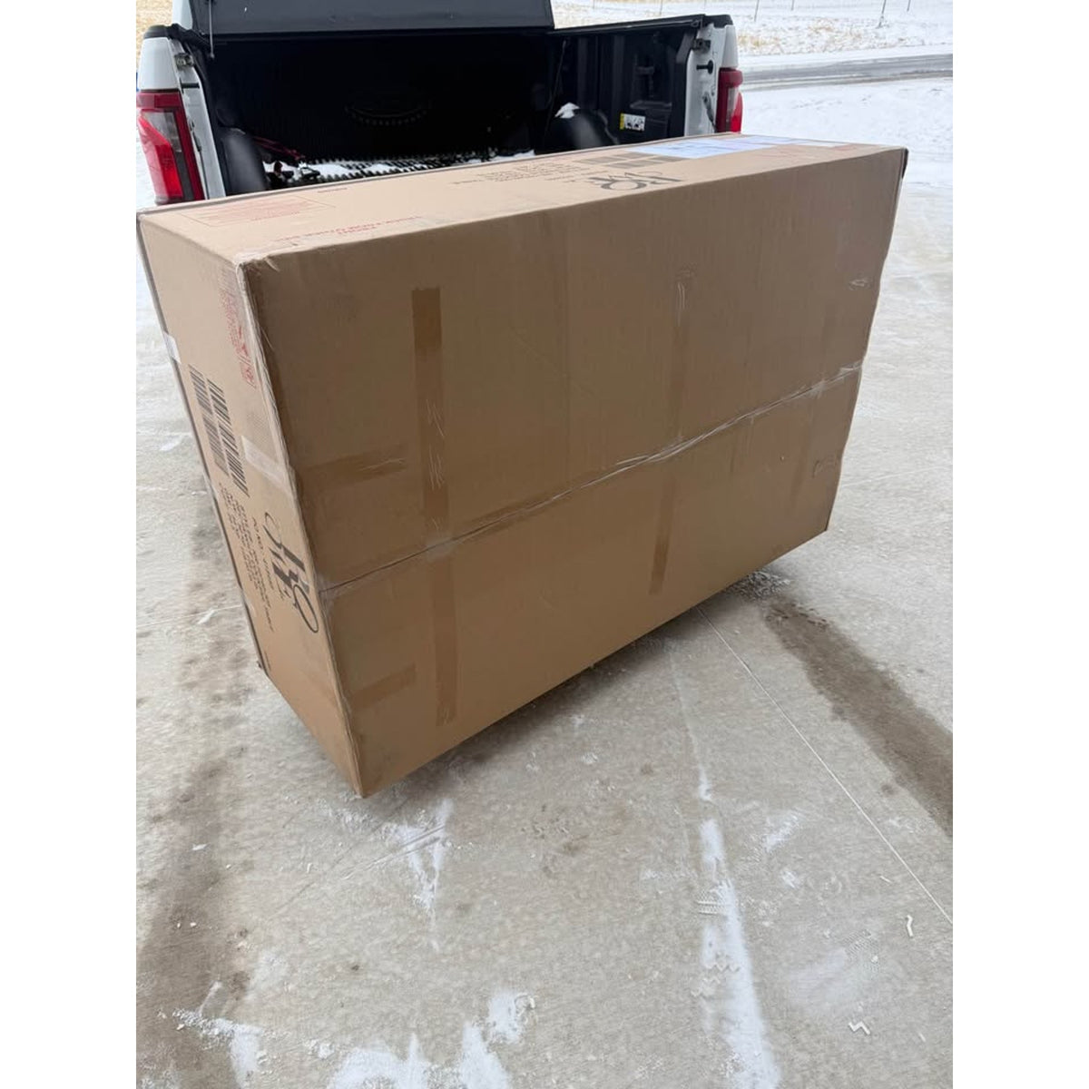 Brand New Rowe Furniture Square Theory Cocktail Table $1,062 Retail - Delivery Available