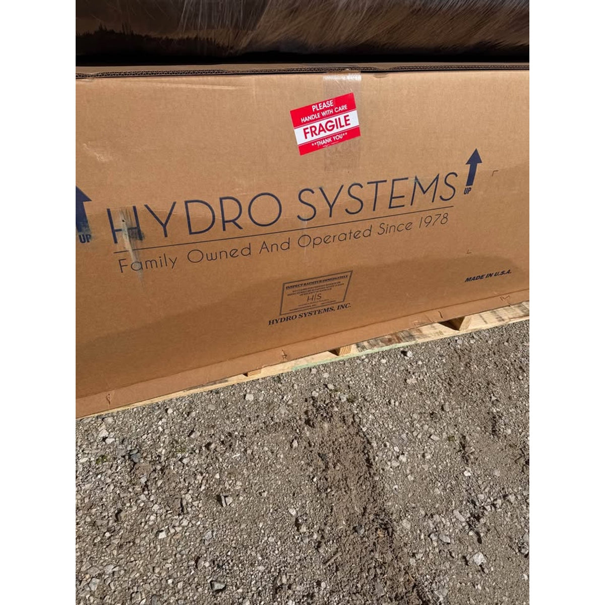 New Soaking Bathtub Hydro Systems Sydney 72” Alcove - $2,605 Retail – Delivery Availablee