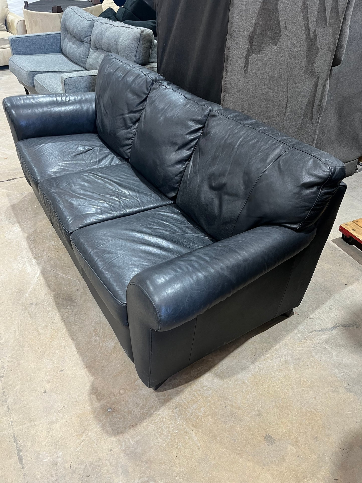 Genuine Italian Leather Sofa Couch - Black - Natuzzi Brand