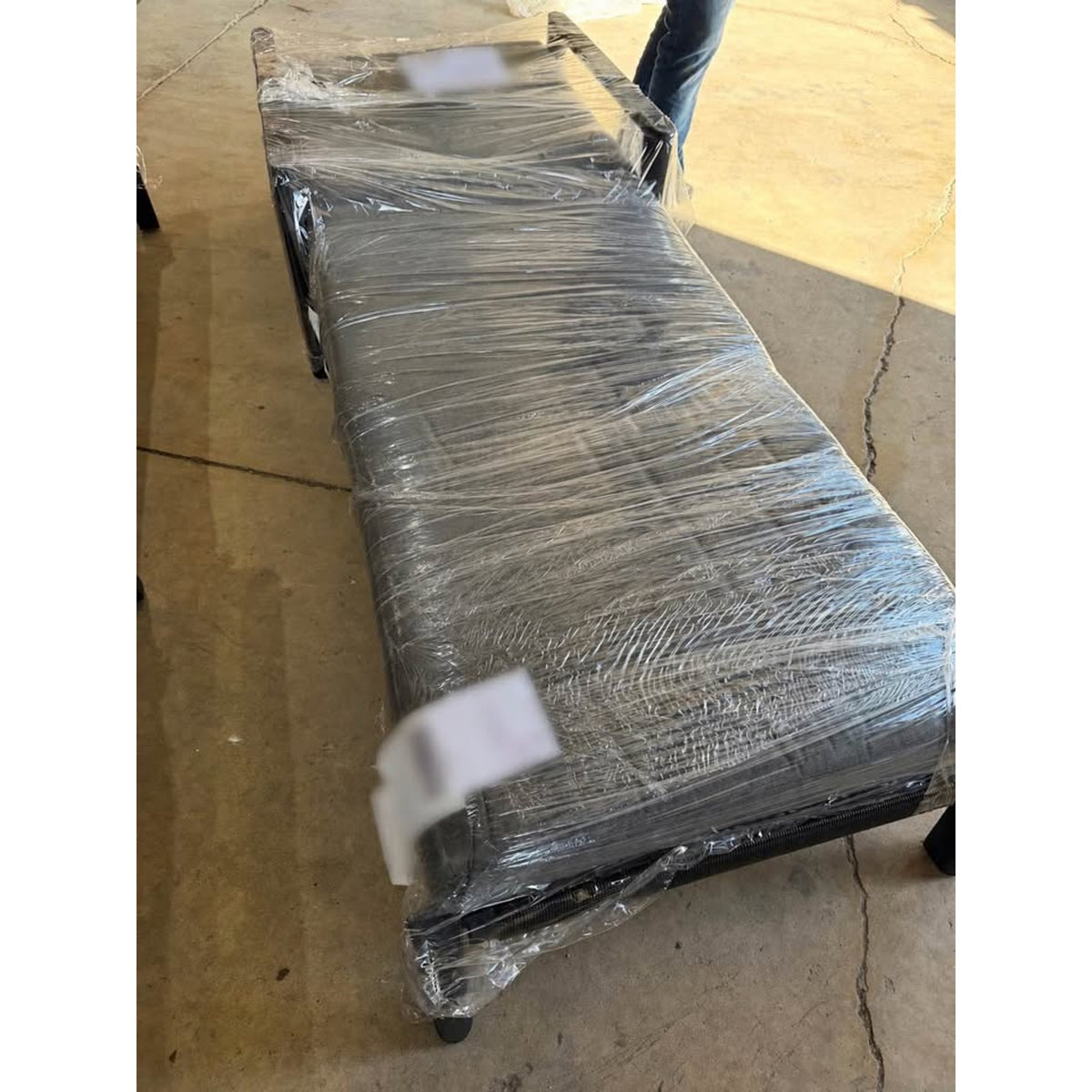 ☀️ Armen Living Adjustable Outdoor Chaise Lounge Chairs (2) Aluminum $2800 Retail Delivery Available