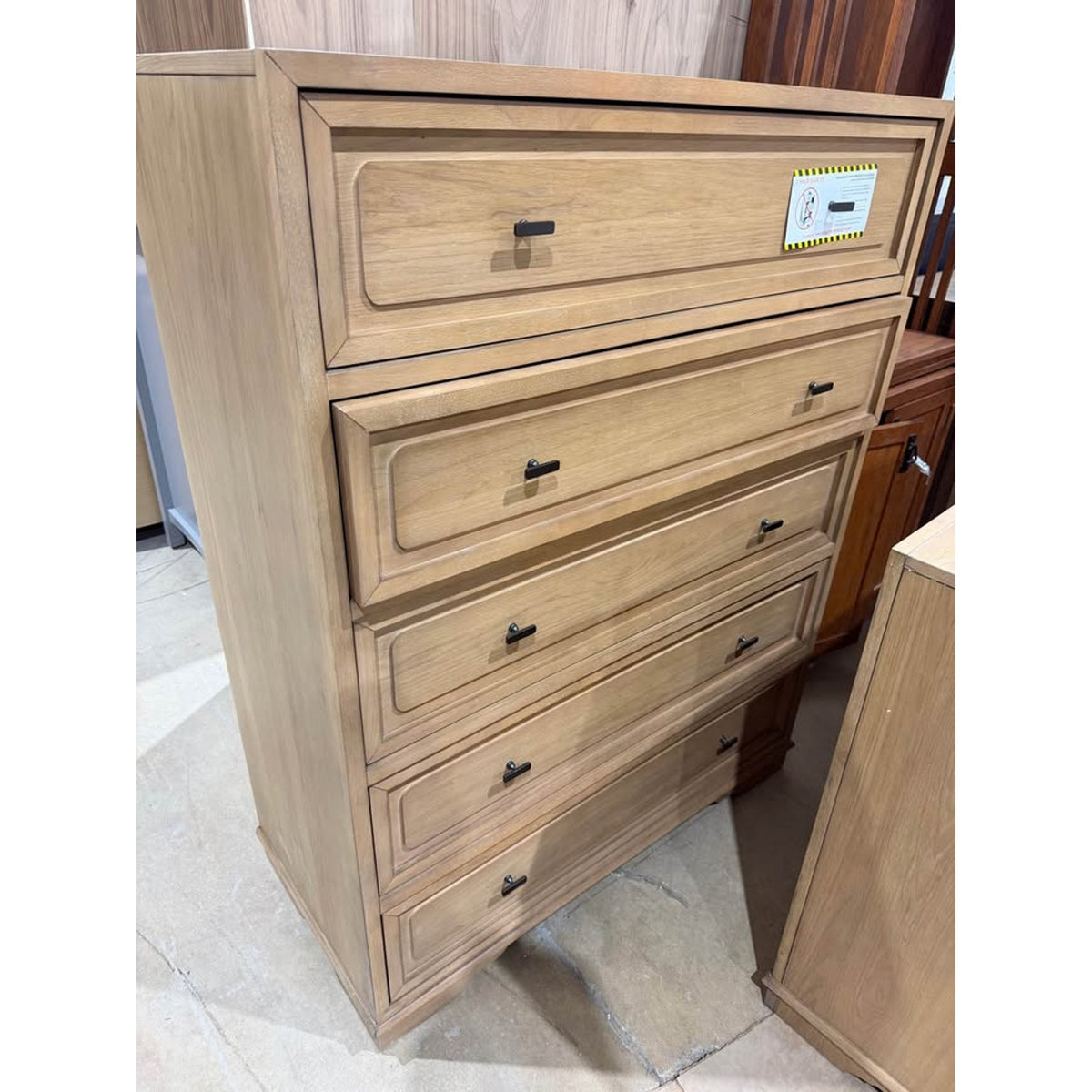 Light Oak 2-Piece Bedroom Set – 9 Drawer Dresser & 5 Drawer Chest – New Open Box Delivery Avail