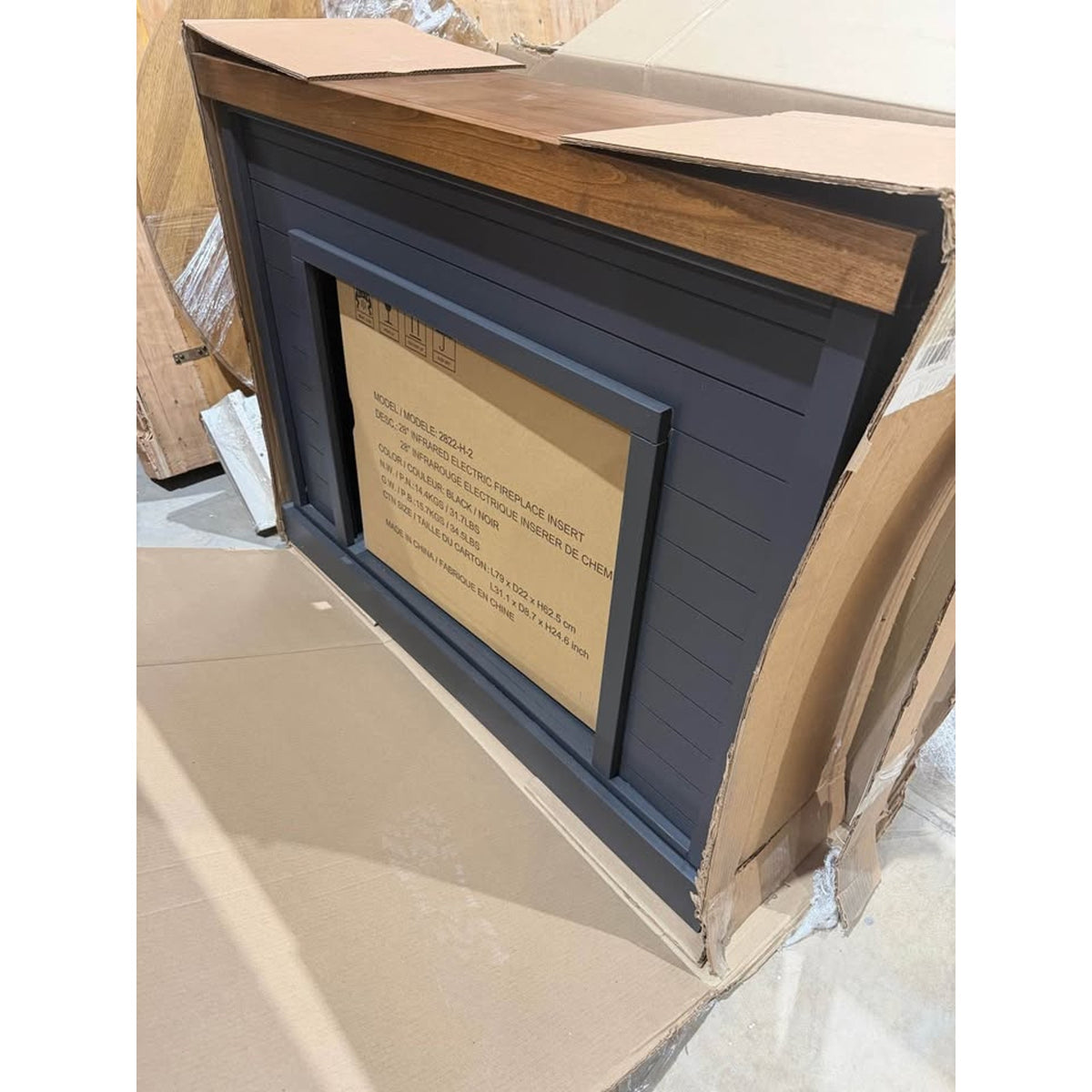 New 48” Electric Fireplace & Mantle Adjustable Flame/Heat Remote $1299 Delivery Available