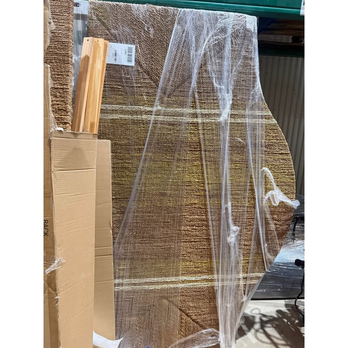 New Universal Furniture Seabrook King Bed – New Open Box – Delivery Available