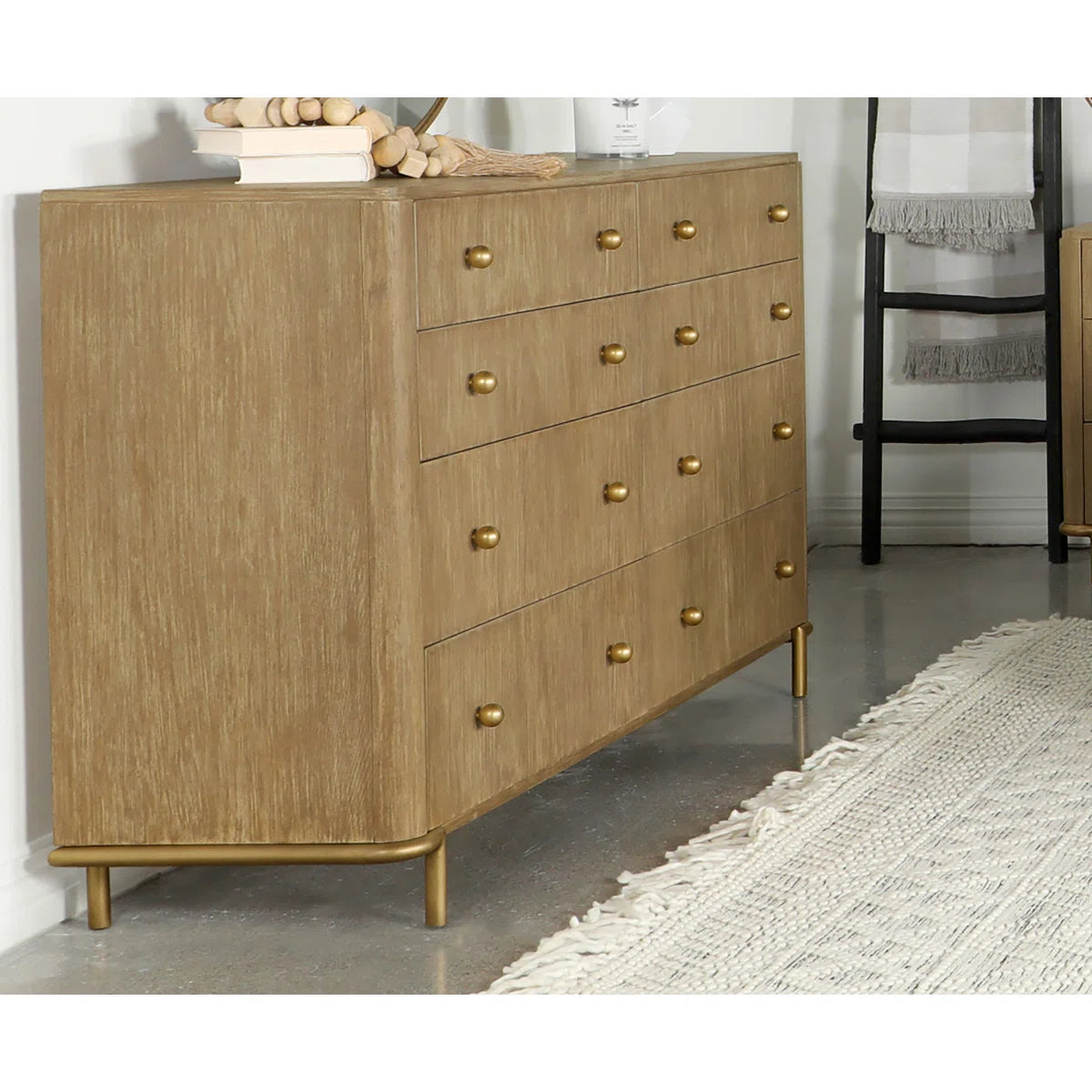 New Open Box Kelly Clarkson Maxine 8 Drawer Dresser