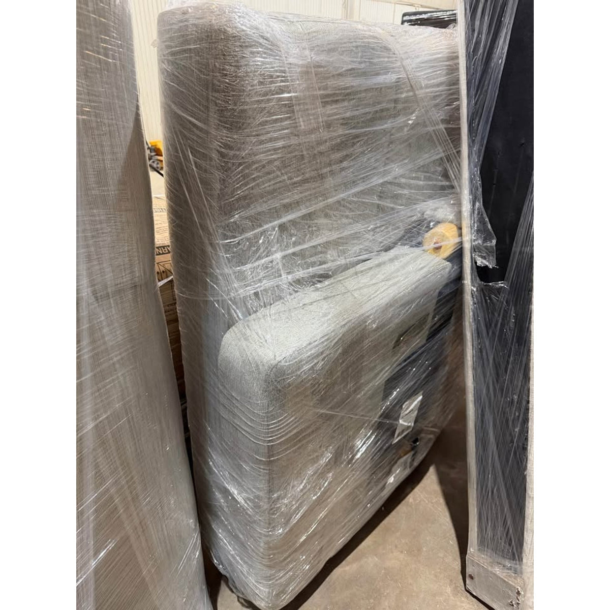 Serta Trinity Full Size Sleeper Sofa | Light Gray Woven Fabric | Convertible Sofa Bed - Delivery