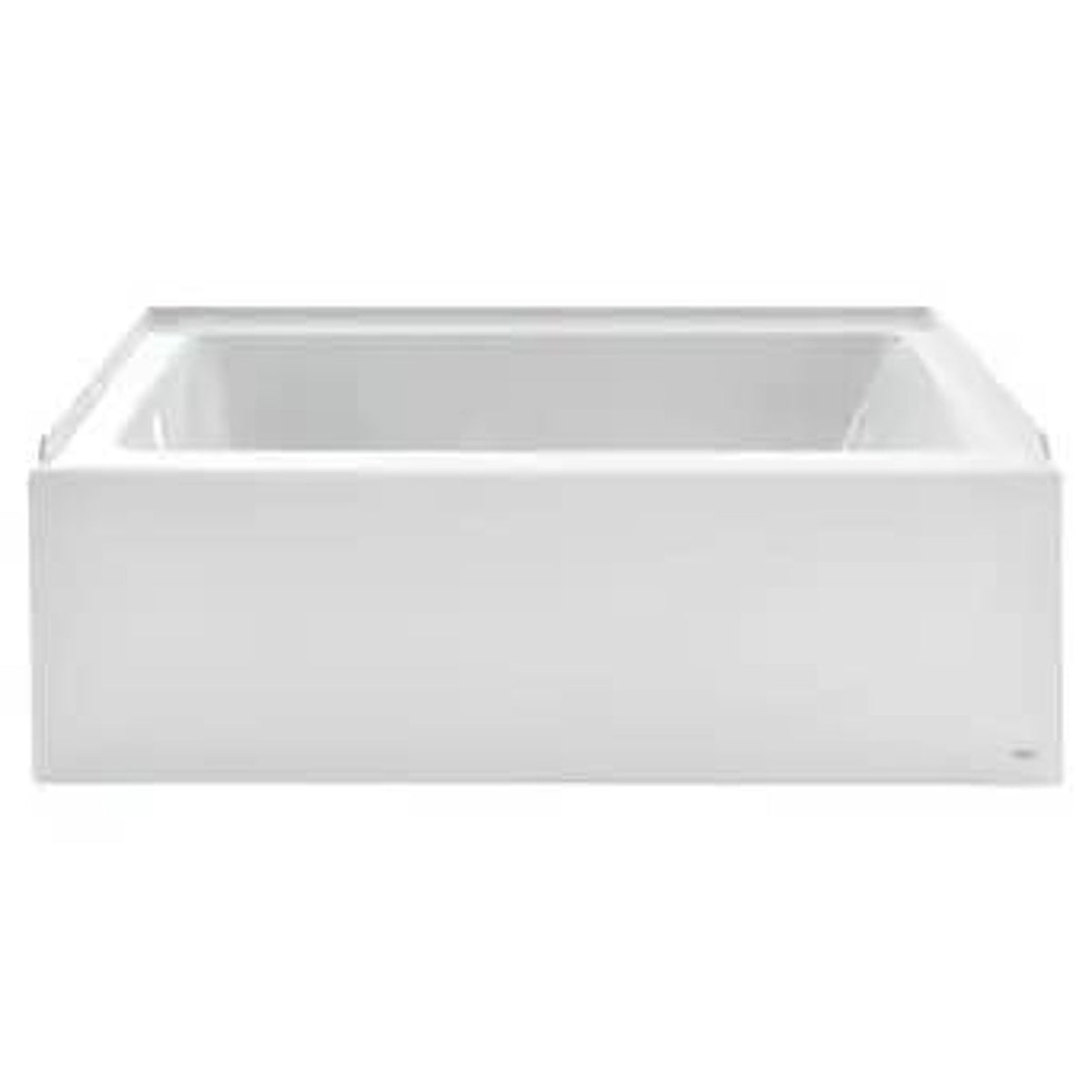 American Standard Studio 60” x 32” Acrylic Bathtub – White – Retail $965 – Delivery Available