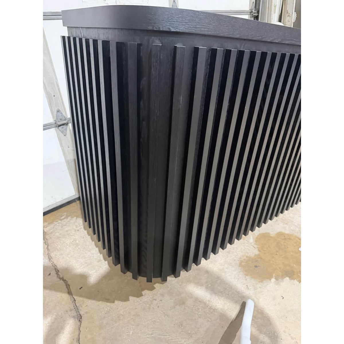 Modern Curved Fluted Reception Desk / Checkout Counter – Commercial Grade | Small Defects