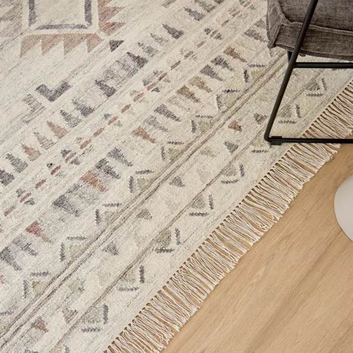 New Article Tida Silver Etch 9’ x 12’ Rug  – $949 Retail – Open Box – Delivery Available