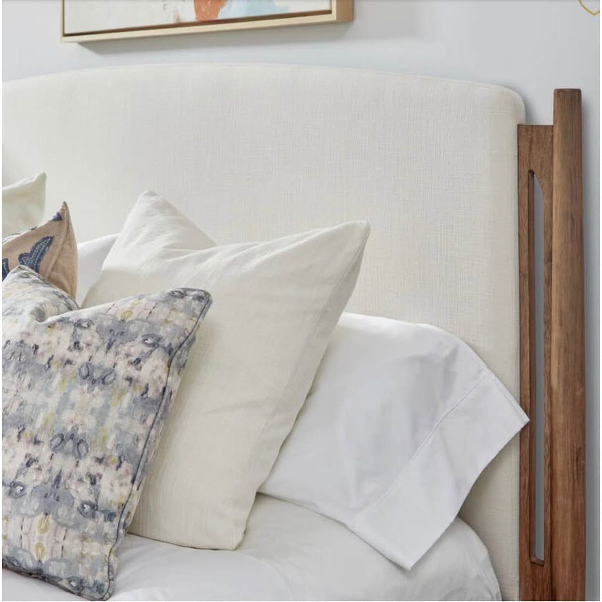 Flexsteel Verona King Upholstered Bed – Light Oak & Cream Fabric – Complete Bed Set