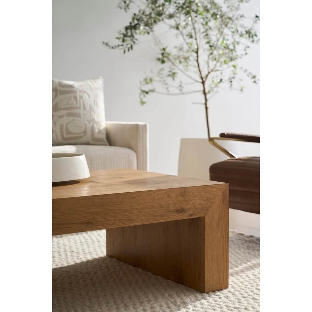 New Fairfield Chair Hudson 64” Reclaimed Wood Coffee Table – Retail $1,973 – Delivery Available