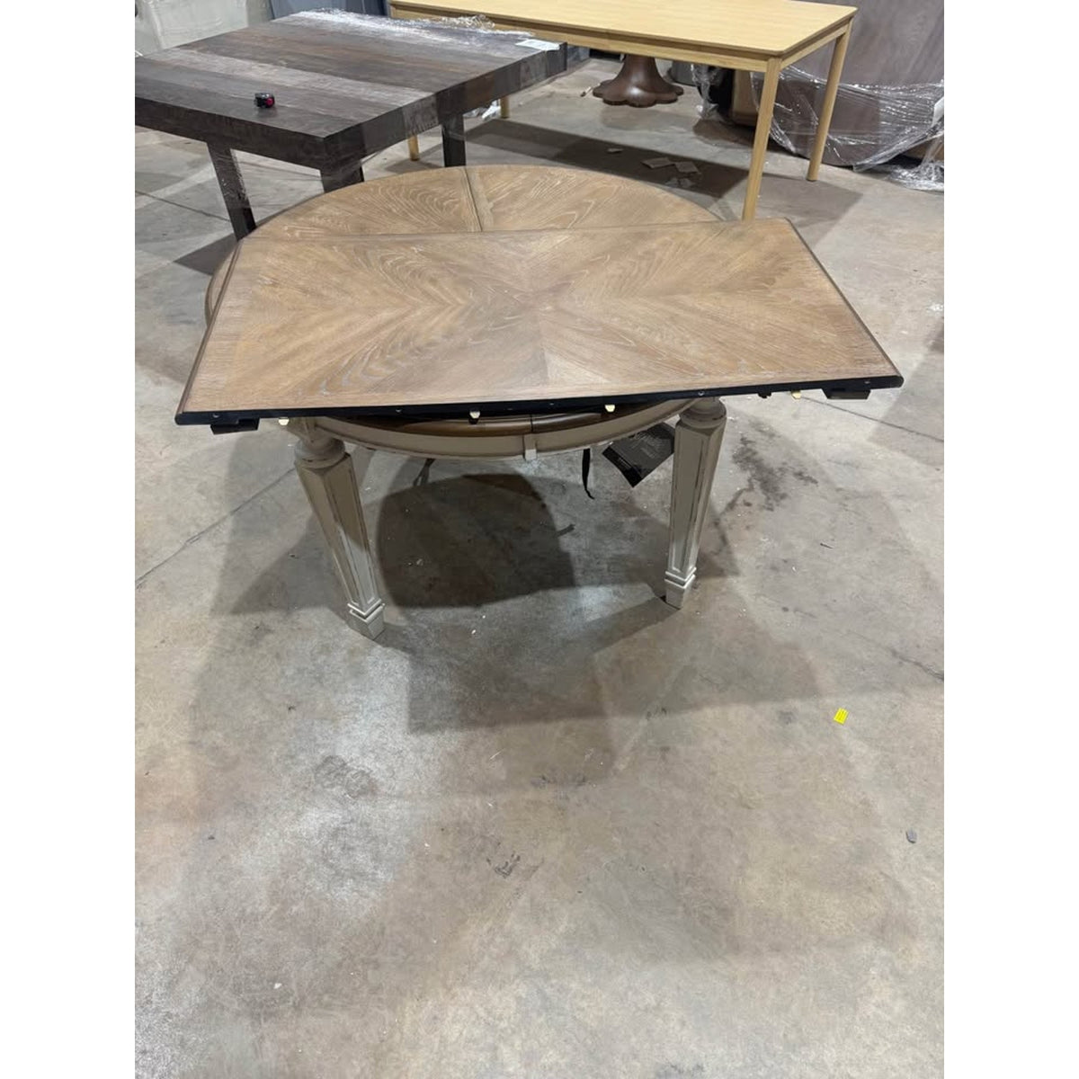 New Ashley Realyn Extendable Dining Table | 48”-72” Round to Oval | Delivery Available