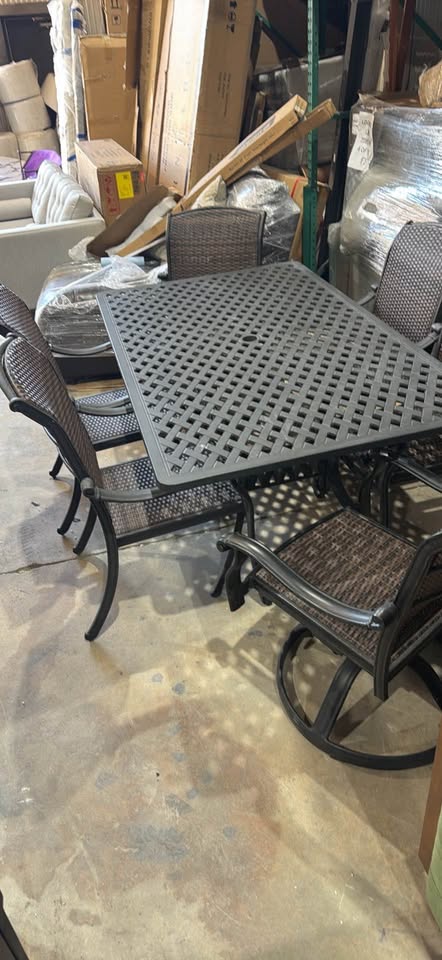 7-Piece Outdoor Patio Dining Set – 72″ Table & 6 Chairs